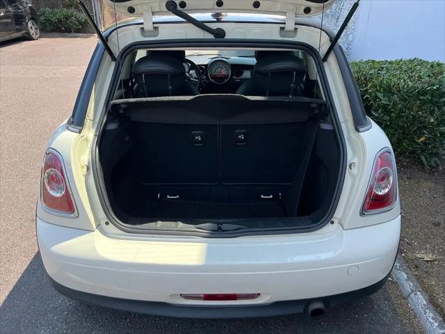 2012 MINI Cooper Cooper
