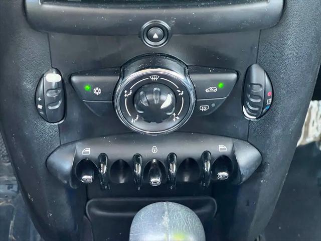2012 MINI Cooper Cooper