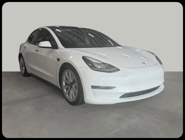 2021 Tesla Model 3 Standard Range Plus Rear-Wheel Drive