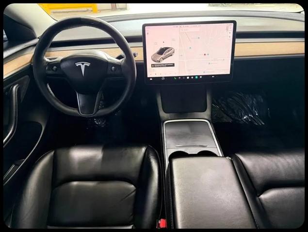 2021 Tesla Model 3 Standard Range Plus Rear-Wheel Drive