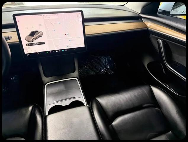 2021 Tesla Model 3 Standard Range Plus Rear-Wheel Drive