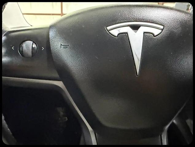 2021 Tesla Model 3 Standard Range Plus Rear-Wheel Drive