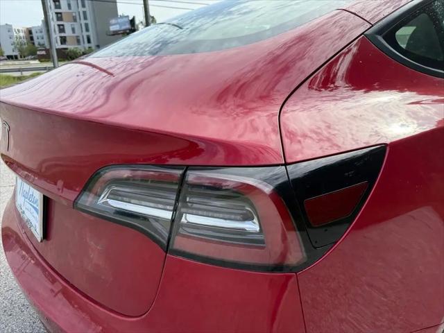 2021 Tesla Model 3 Standard Range Plus Rear-Wheel Drive