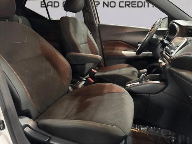 2019 Nissan Kicks SR