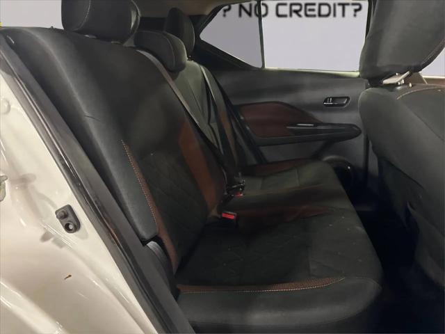 2019 Nissan Kicks SR