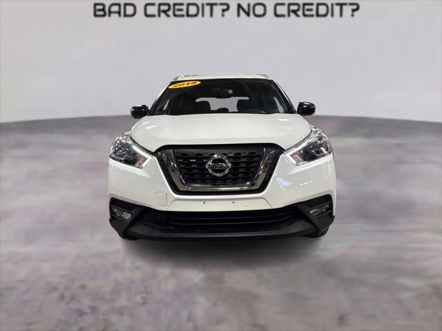 2019 Nissan Kicks SR