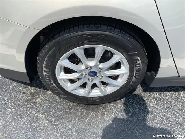 2016 Ford Fusion S