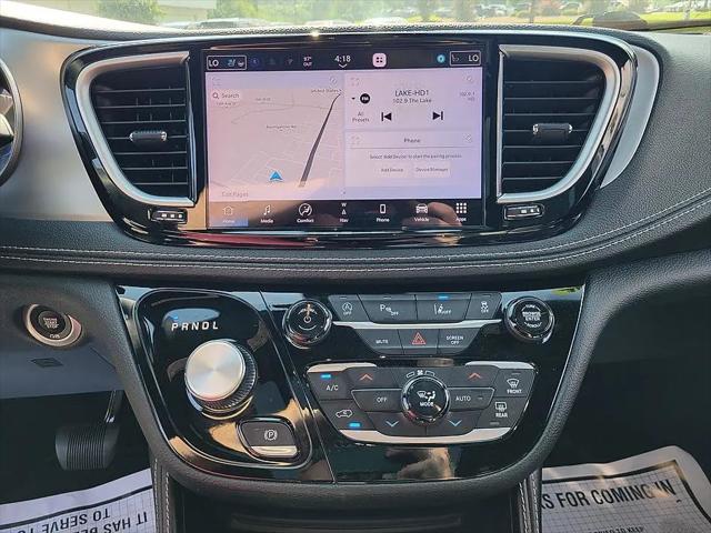 2025 Chrysler Pacifica Limited