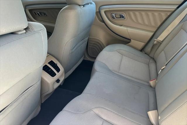 2017 Ford Taurus SEL