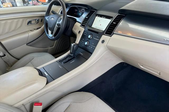 2017 Ford Taurus SEL