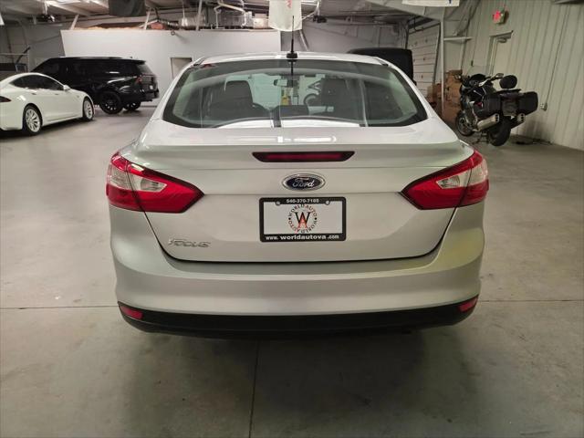 2014 Ford Focus S