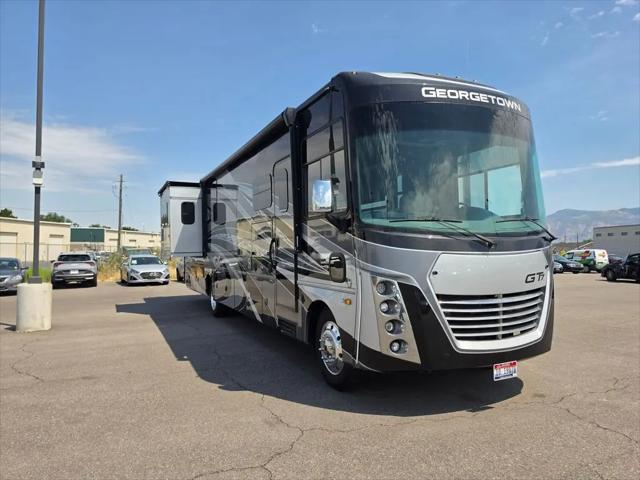 2019 Ford F-53 Base