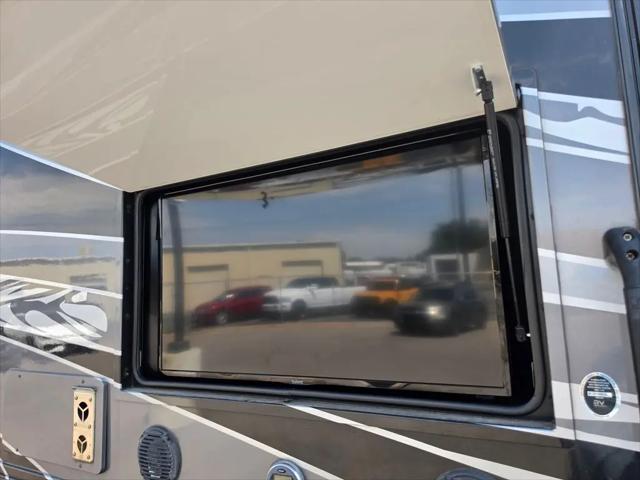 2019 Ford F-53 Base
