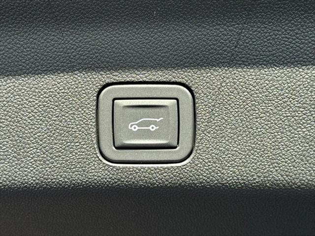 2026 GMC Yukon XL 4WD Denali