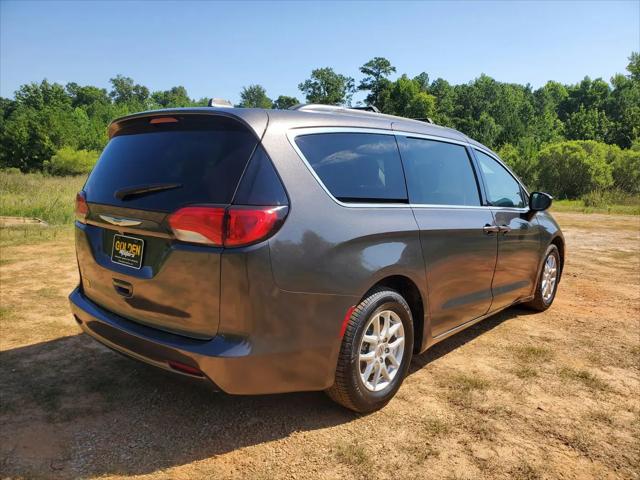 2021 Chrysler Voyager LXI