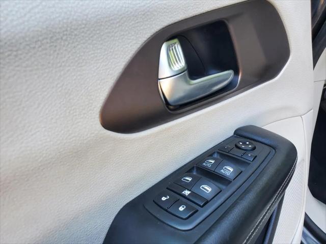 2021 Chrysler Voyager LXI