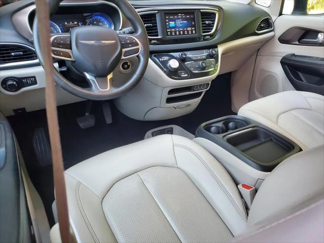 2021 Chrysler Voyager LXI