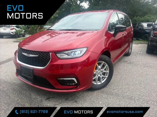 2025 Chrysler Pacifica Select for sale in Seffner, FL
