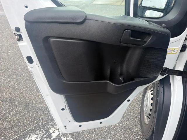 2025 Ram ProMaster 2500 Cargo Van Tradesman High Roof 159 WB w/Pass Seat