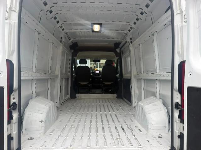 2025 Ram ProMaster 2500 Cargo Van Tradesman High Roof 159 WB w/Pass Seat