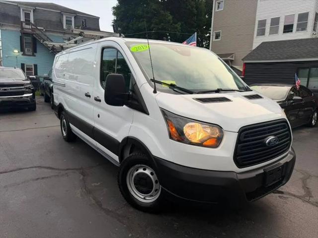 2019 Ford Transit w/Sliding Side Door w/RWB