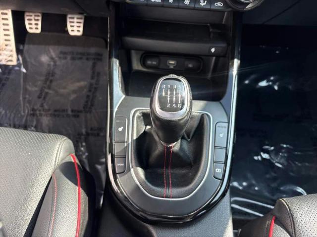 2022 Kia Forte GT Manual