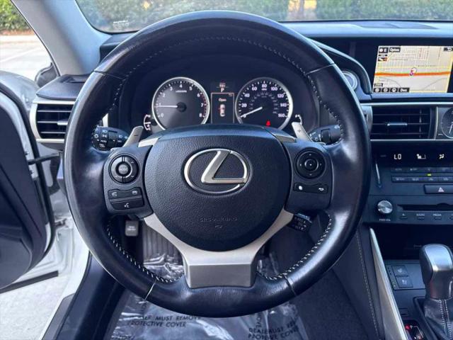 2016 Lexus IS 200t 200t