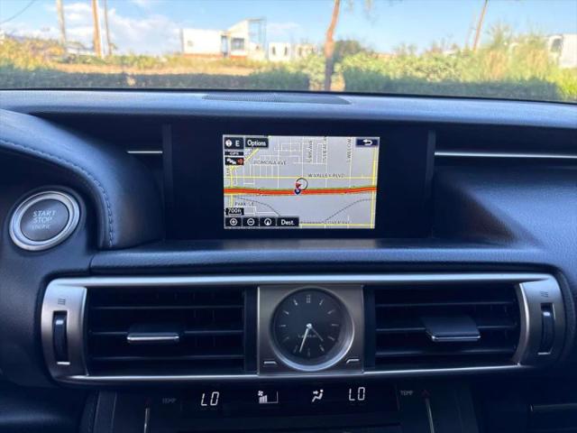 2016 Lexus IS 200t 200t