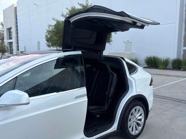 2020 Tesla Model X Long Range Plus Dual Motor All-Wheel Drive