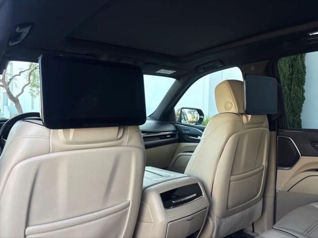 2021 Cadillac Escalade ESV 2WD Premium Luxury