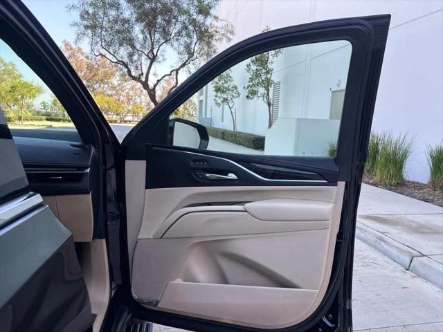 2021 Cadillac Escalade ESV 2WD Premium Luxury