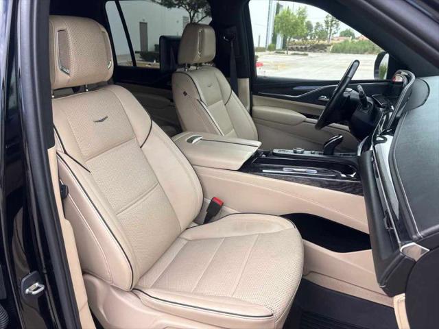 2021 Cadillac Escalade ESV 2WD Premium Luxury
