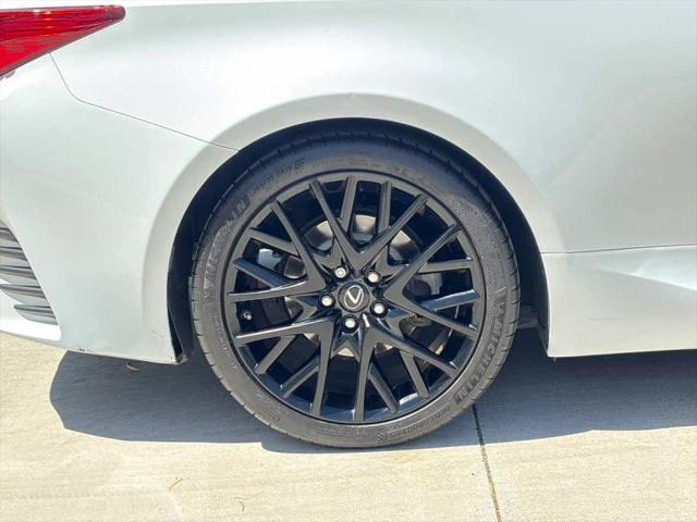 2016 Lexus RC 200t 200t