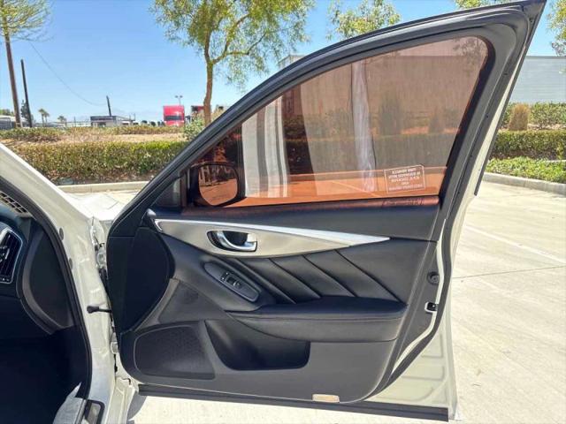 2017 INFINITI Q50 2.0t Base