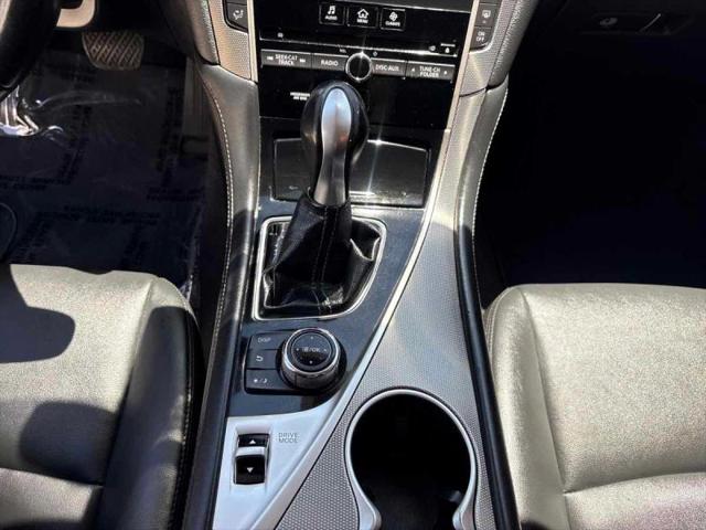 2017 INFINITI Q50 2.0t Base