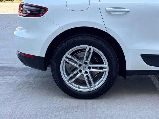 2018 Porsche Macan Sport Edition