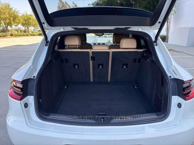 2018 Porsche Macan Sport Edition