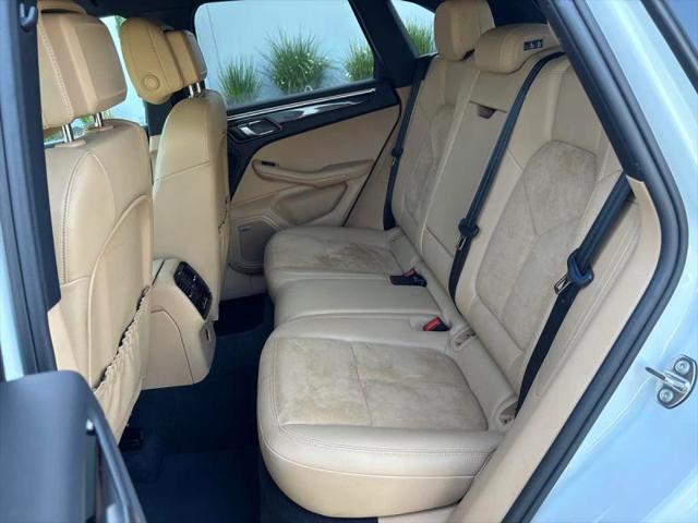 2018 Porsche Macan Sport Edition