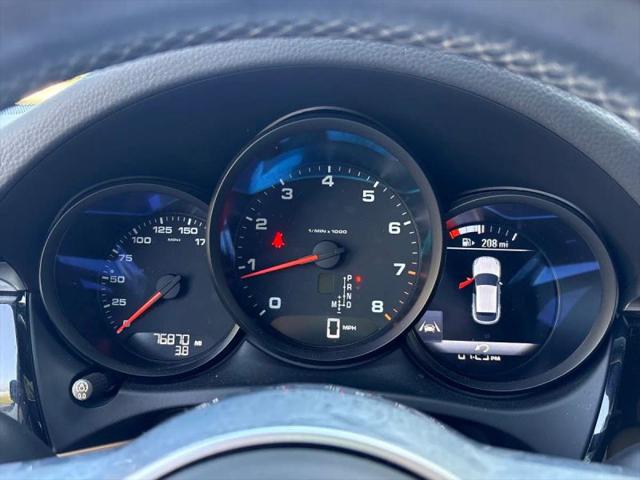 2018 Porsche Macan Sport Edition