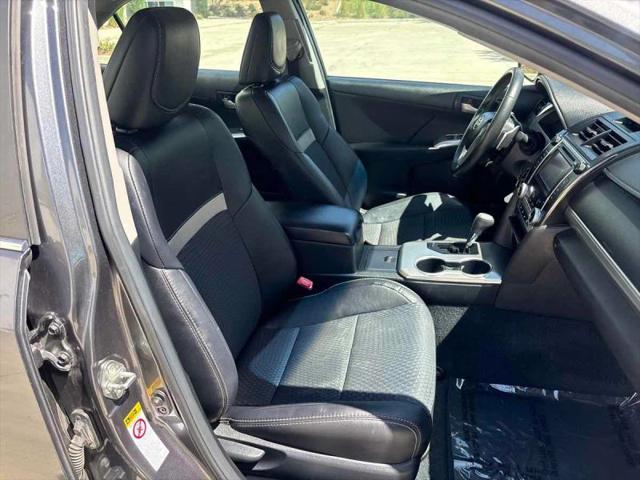 2013 Toyota Camry SE