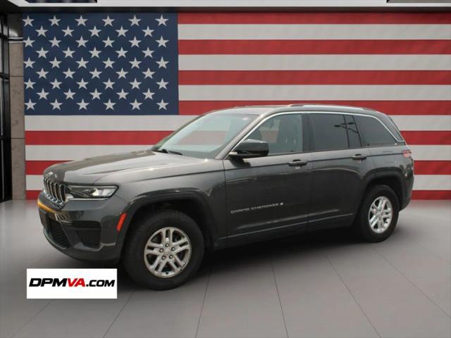 2022 Jeep Grand Cherokee Laredo 4x4 for sale in Fredericksburg, VA