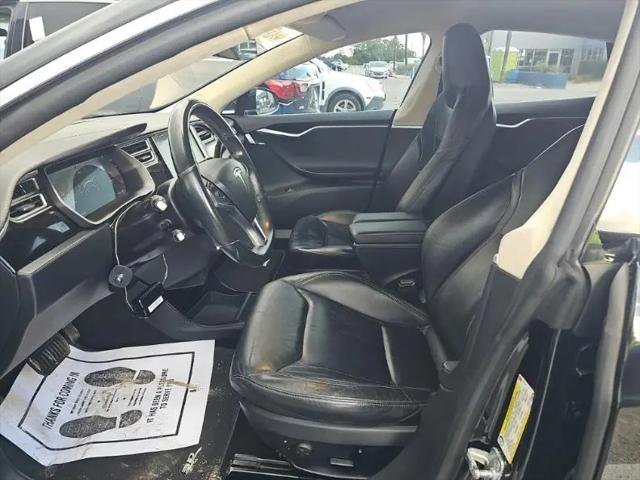 2015 Tesla Model S 70D