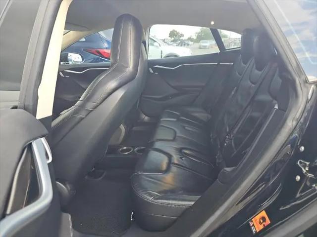 2015 Tesla Model S 70D