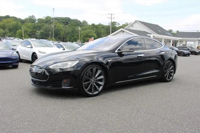 2015 Tesla Model S 70D