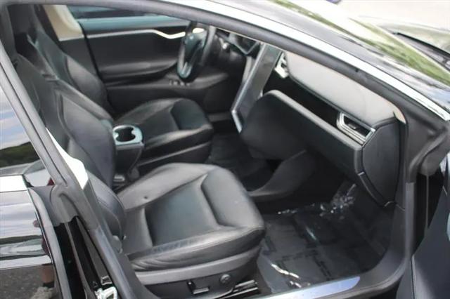 2015 Tesla Model S 70D