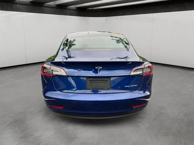 2022 Tesla Model 3 Long Range Dual Motor All-Wheel Drive