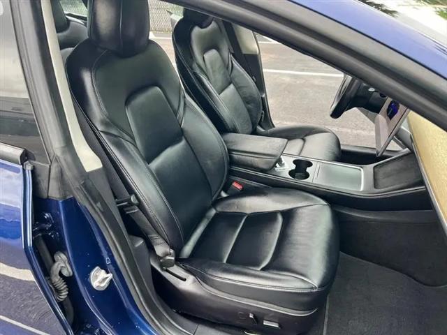 2022 Tesla Model 3 Long Range Dual Motor All-Wheel Drive