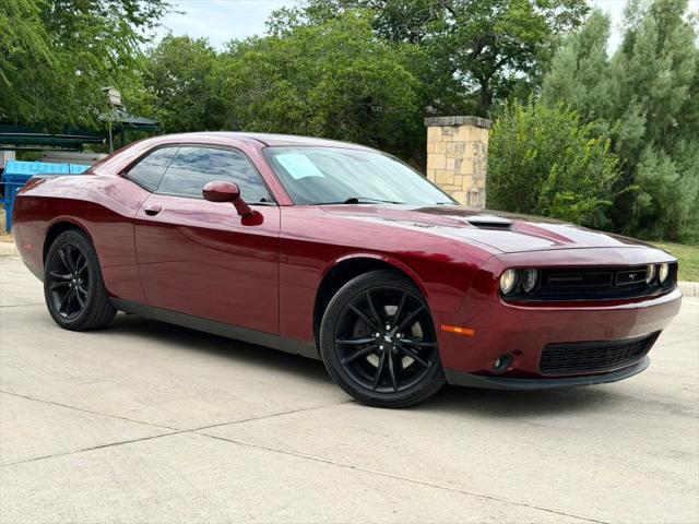 2018 Dodge Challenger SXT Plus