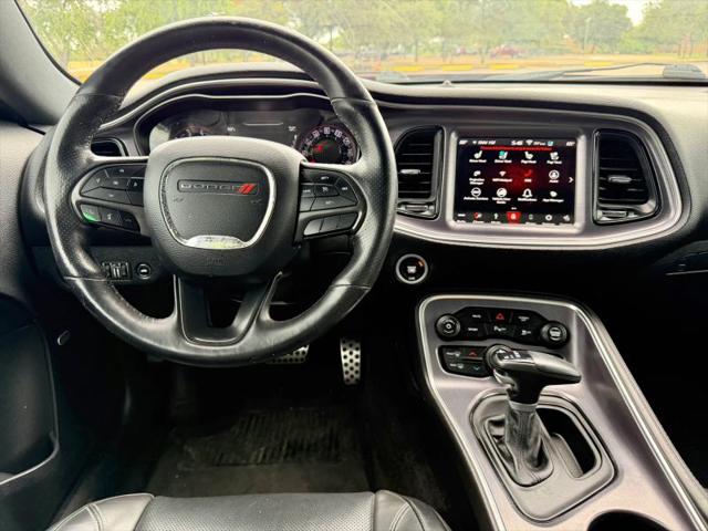 2018 Dodge Challenger SXT Plus