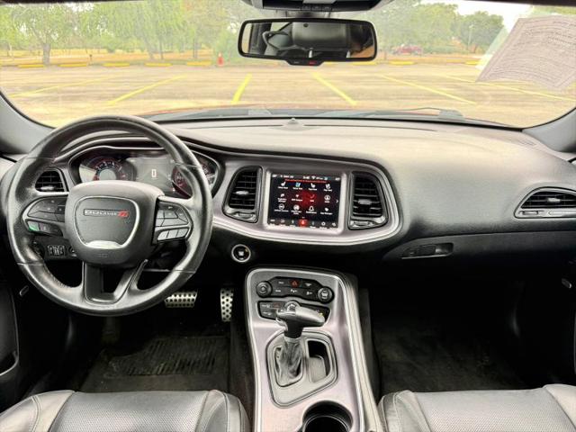 2018 Dodge Challenger SXT Plus